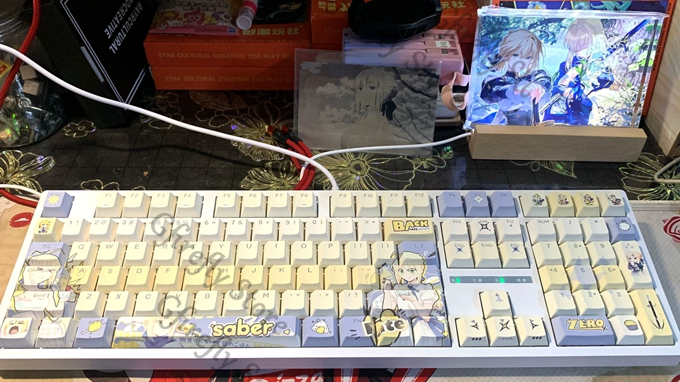 FATE アルトリア・ペンドラゴン メカニカル漫画キーキャッ - Fate Anime Merchandise のレビューと価格